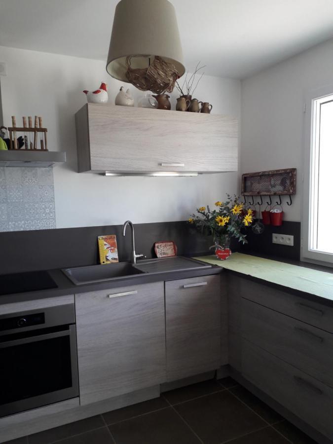 Appartamento Chez Isa Massilly Esterno foto
