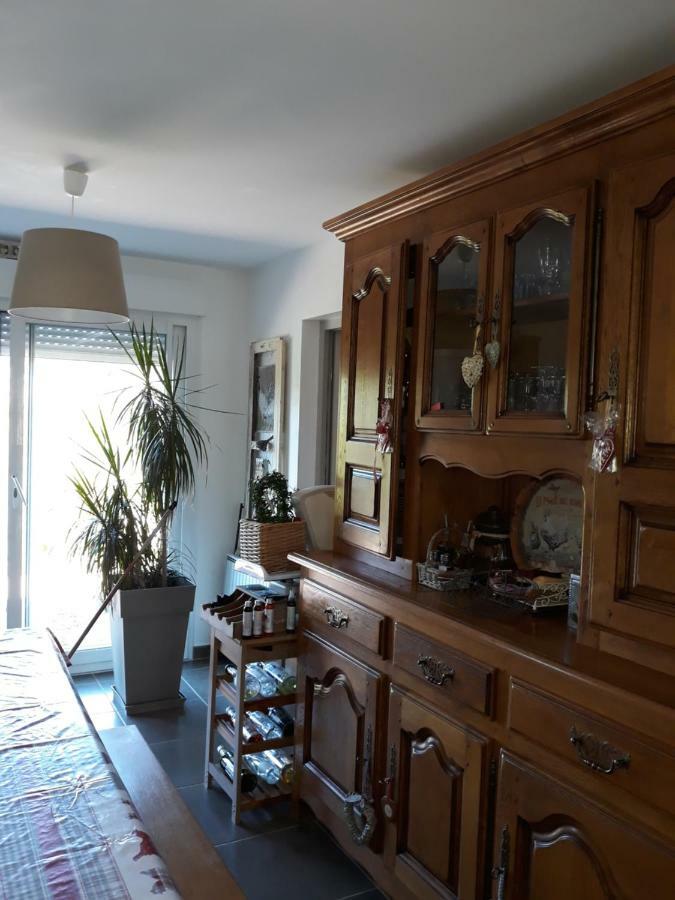 Appartamento Chez Isa Massilly Esterno foto